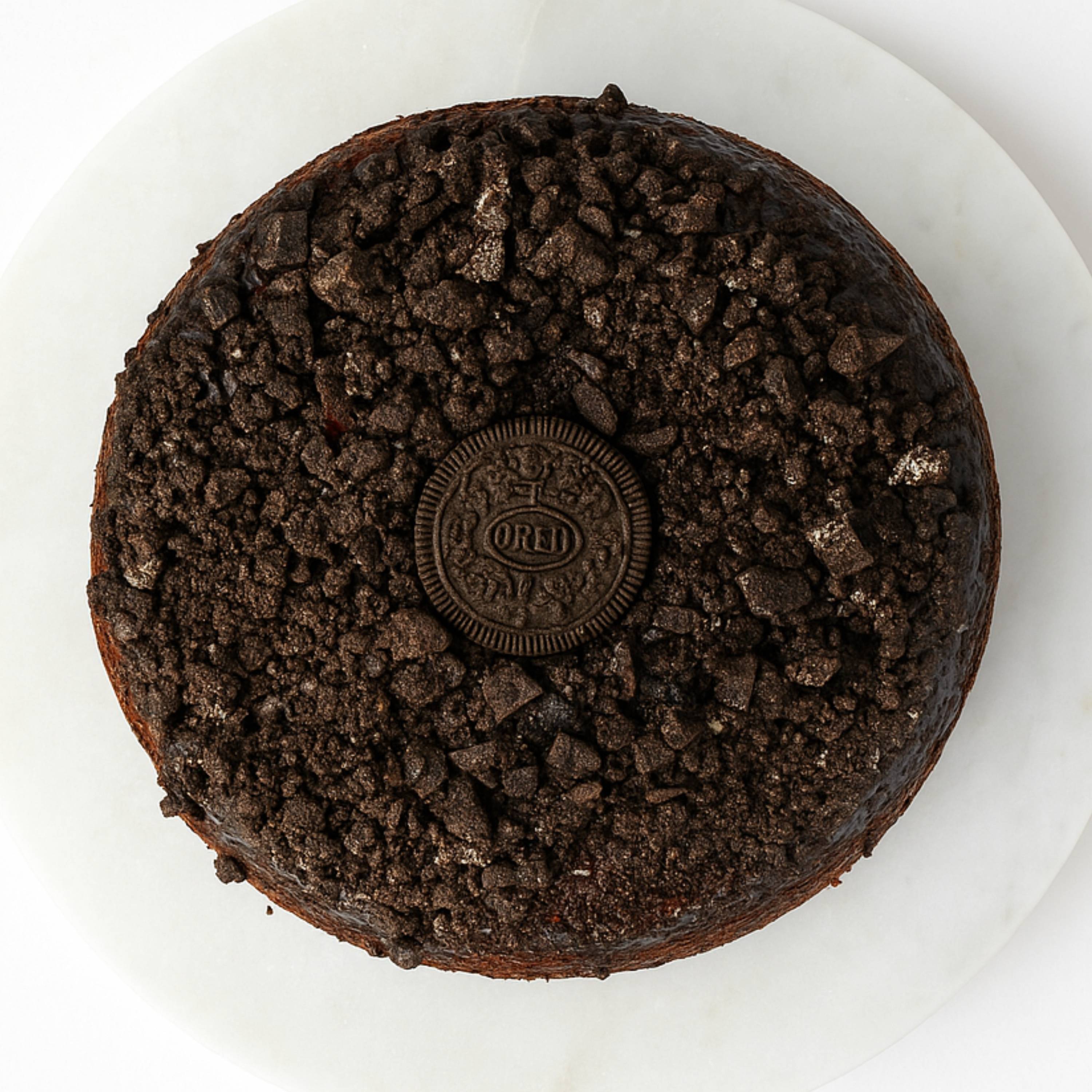 Lavender Andy Anand's 9" Cookies & Cream Cake: Luxurious, Handcrafted Delight - Perfect Bakery Dessert, Taste the Difference from Ordinary Cakes!