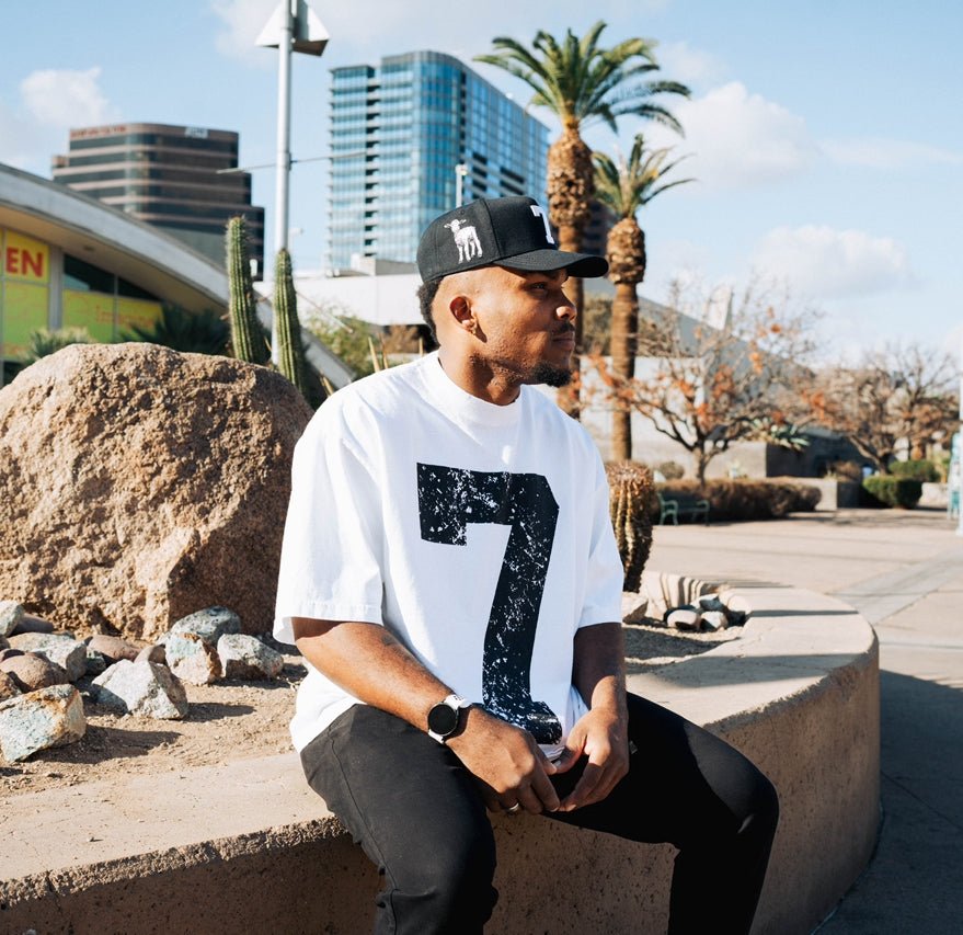 ‘7’ Premium SnapBack - Black/White Malta Apparel